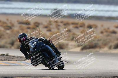 media/Dec-18-2022-SoCal Trackdays (Sun) [[8099a50955]]/Turn 7 Backside (1125am)/